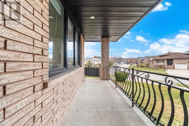 56 Henley Drive, Hamilton, Ontario  L8E 3S6 - Photo 6 - X12926922