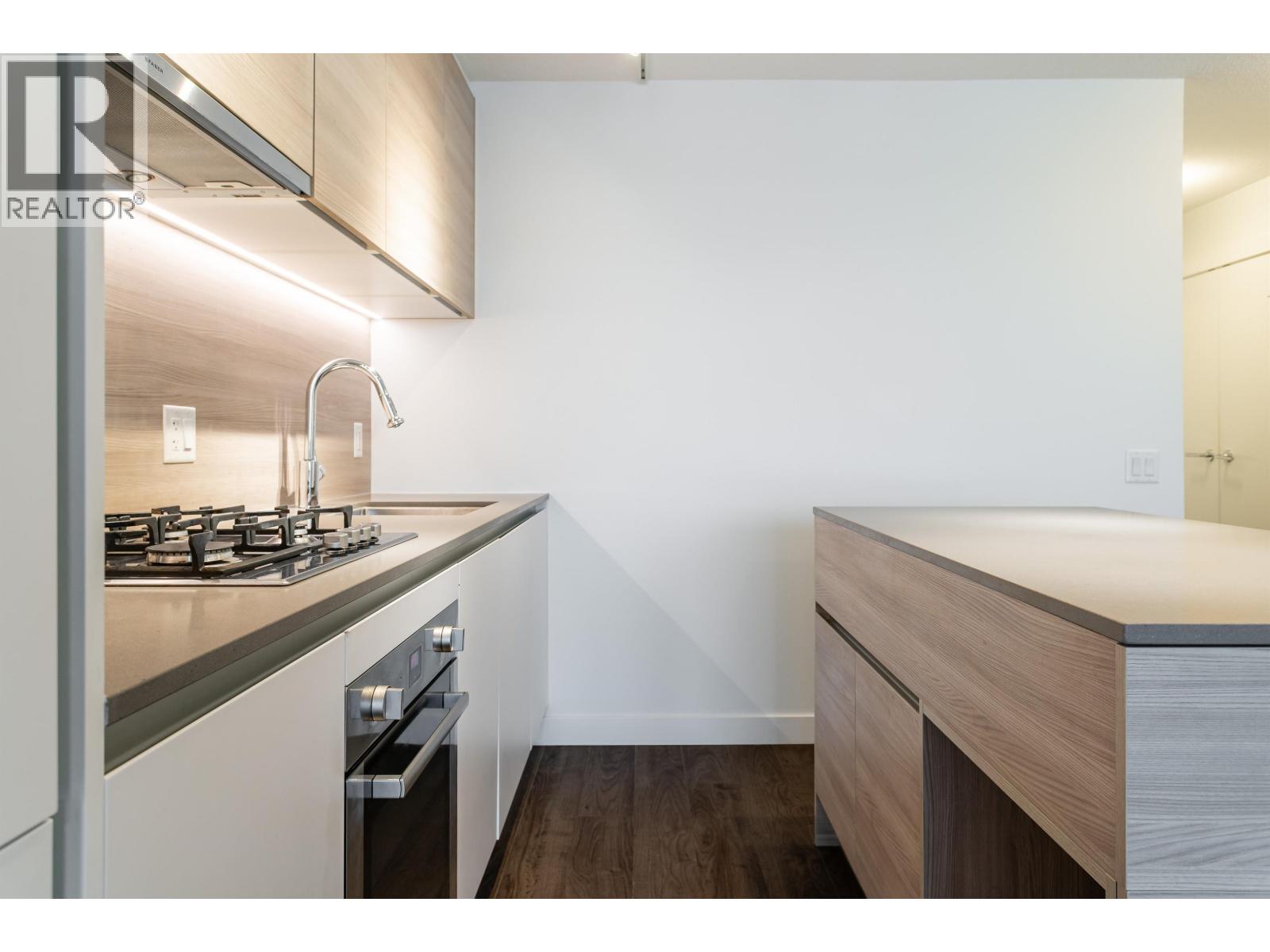 1310 988 Quayside Drive, New Westminster, British Columbia  V3M 0L5 - Photo 13 - R3102839