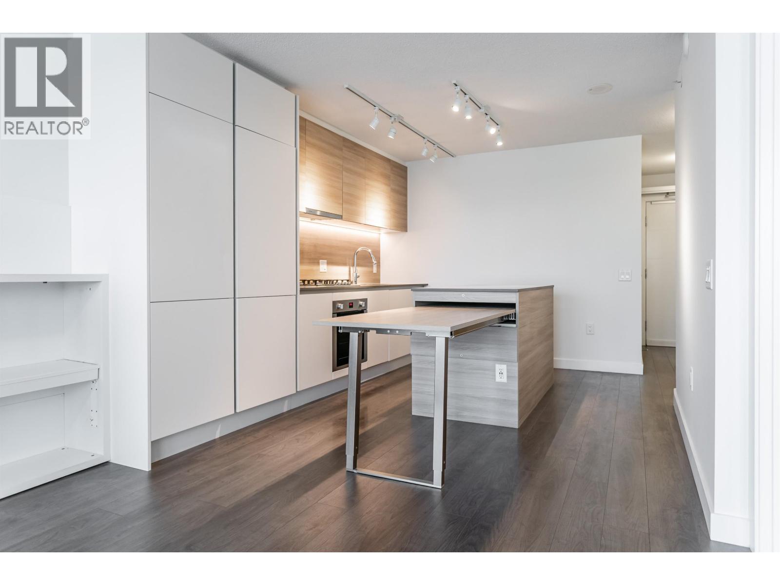 1310 988 Quayside Drive, New Westminster, British Columbia  V3M 0L5 - Photo 17 - R3102839