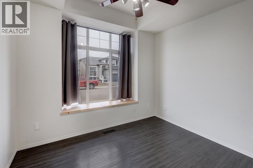 233 Luxstone Road SW, Airdrie, Alberta  T4B 0K5 - Photo 9 - A2296582