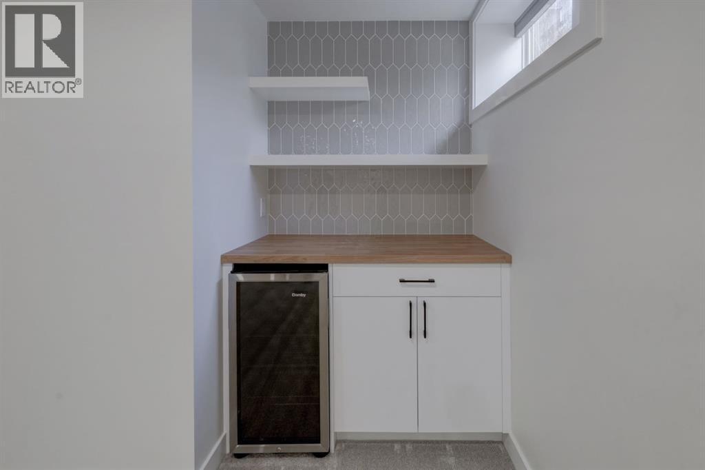 233 Luxstone Road SW, Airdrie, Alberta  T4B 0K5 - Photo 24 - A2296582