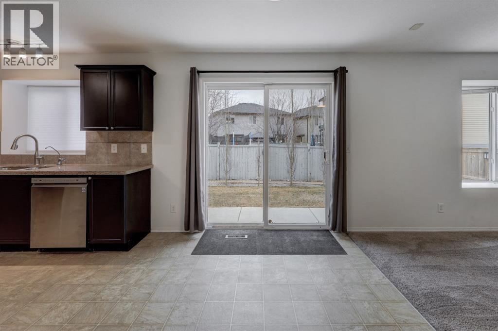 233 Luxstone Road SW, Airdrie, Alberta  T4B 0K5 - Photo 5 - A2296582