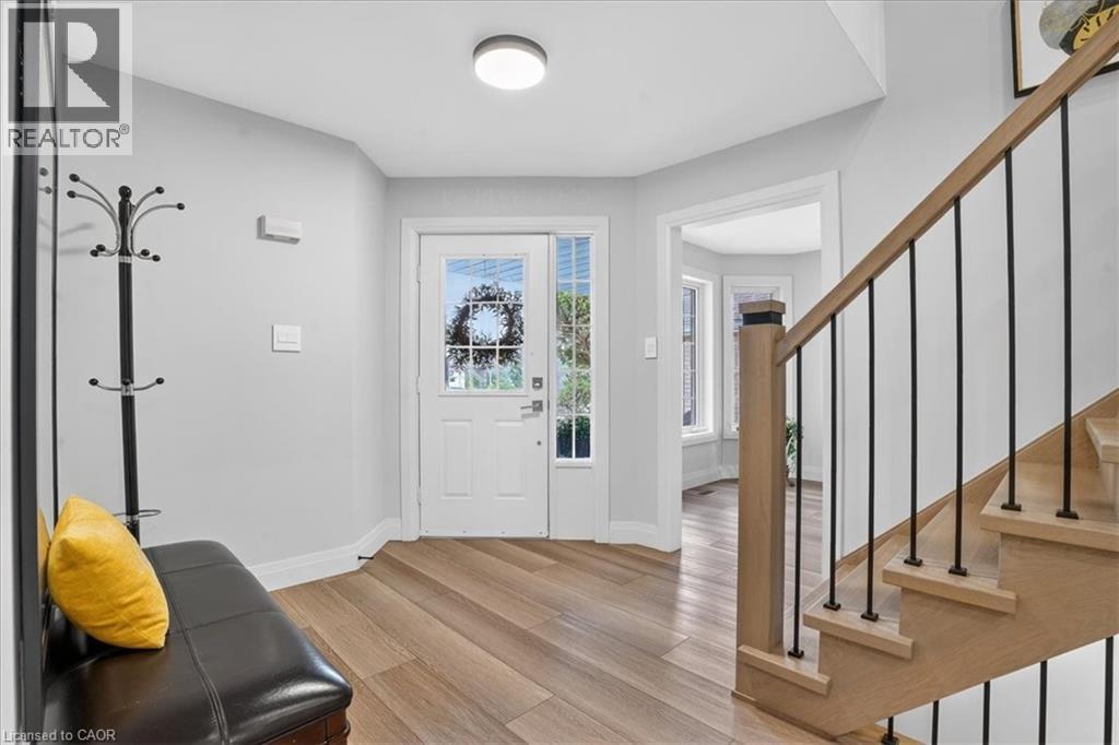 6 Ardwood Place, Kitchener, Ontario  N2A 4C3 - Photo 7 - 40801610