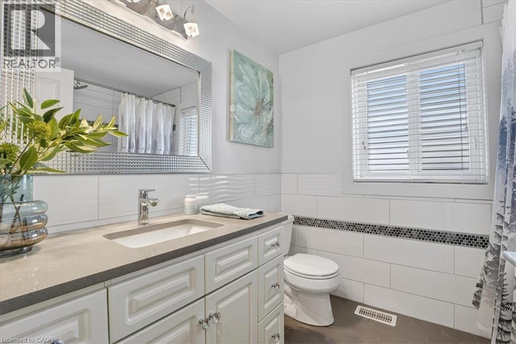 6 Ardwood Place, Kitchener, Ontario  N2A 4C3 - Photo 36 - 40801610