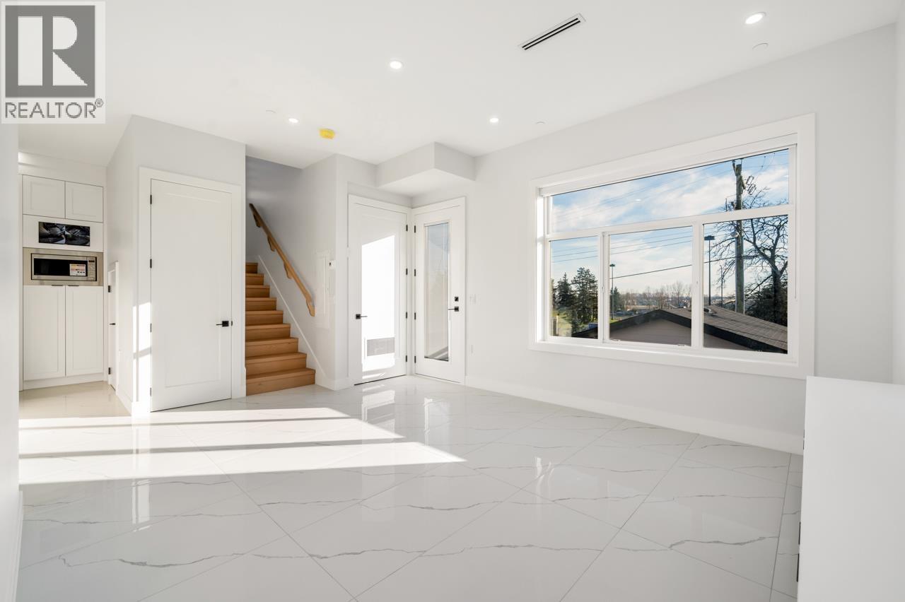 1328 E 64th Avenue, Vancouver, British Columbia V5X 2P1 - Photo 4 - R3085760