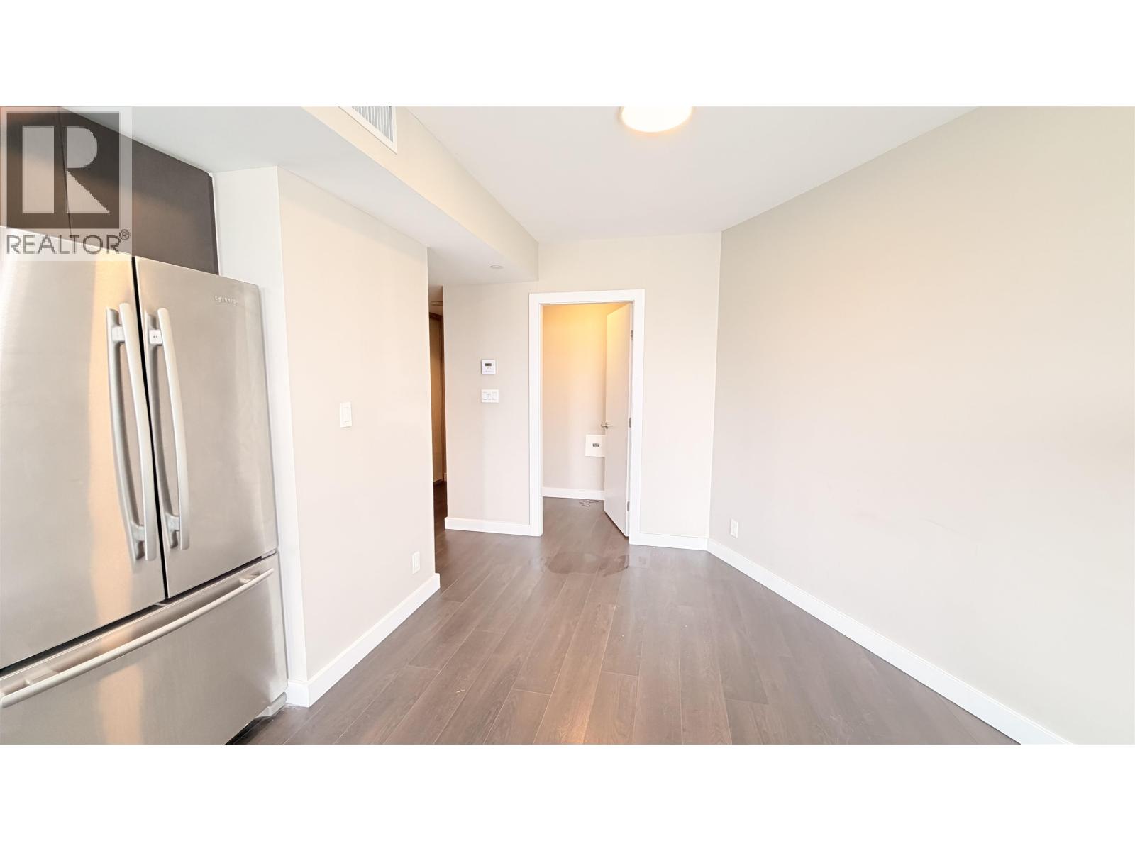 2015 1618 Quebec Street, Vancouver, British Columbia  V6A 0C5 - Photo 3 - R3096874