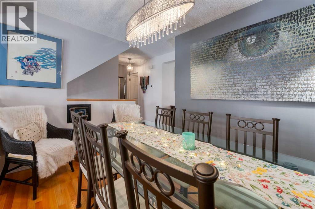 318 Hawkstone Manor Nw, Calgary, Alberta  T3G 3X2 - Photo 15 - A2294725