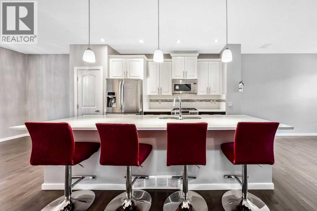 37 Marquis Common SE, Calgary, Alberta  T3M 1N8 - Photo 7 - A2295572