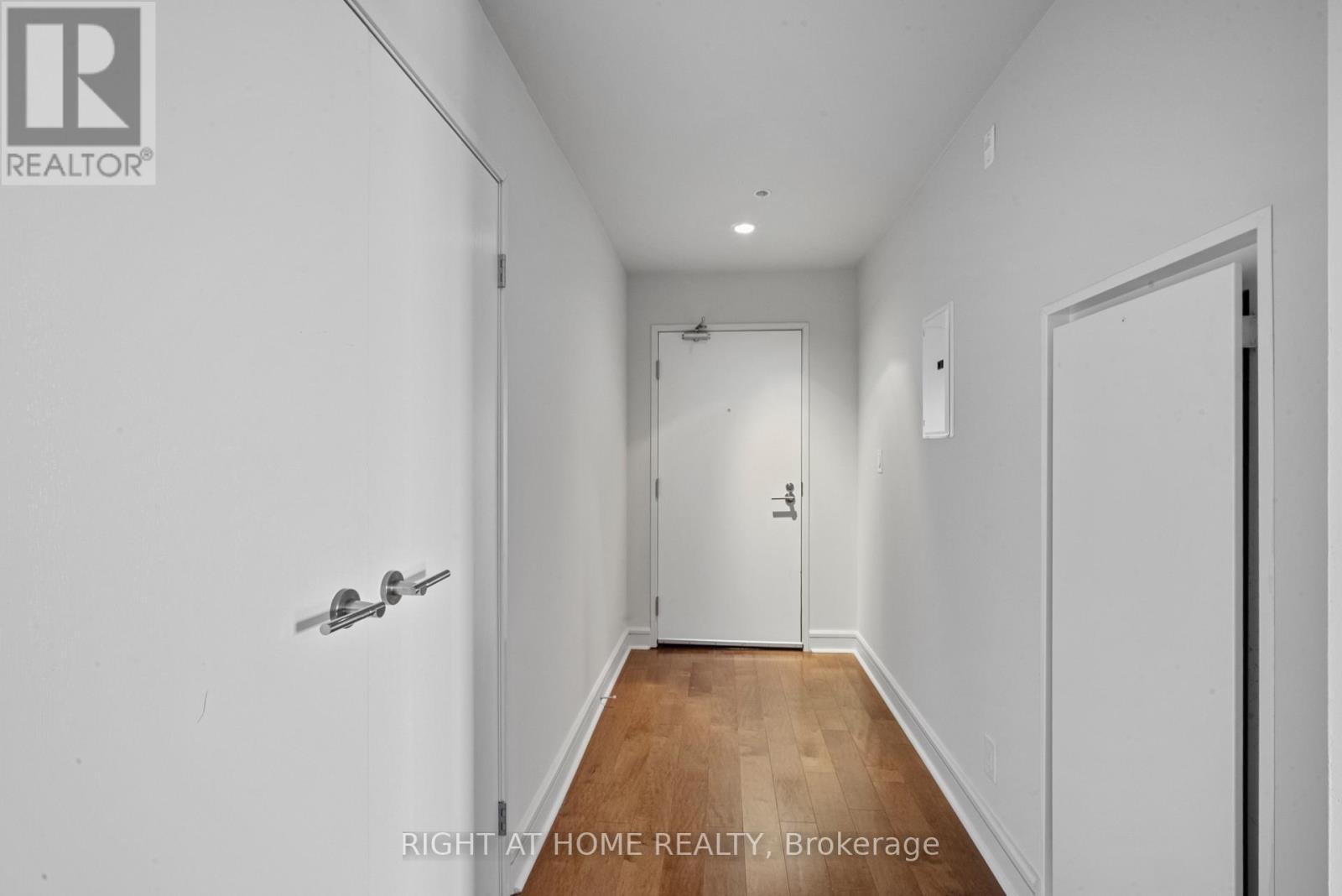 802 - 555 Anand Private, Ottawa, Ontario  K1V 2R7 - Photo 4 - X12926976