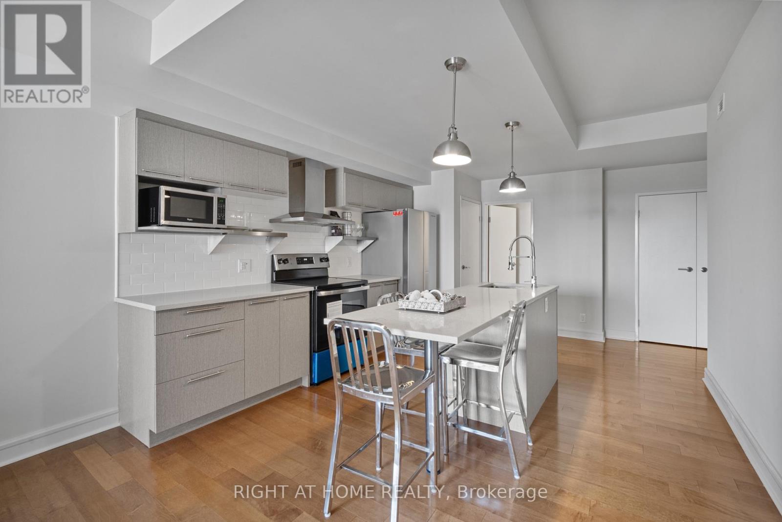 802 - 555 Anand Private, Ottawa, Ontario  K1V 2R7 - Photo 7 - X12926976