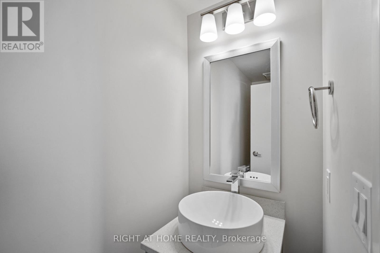 802 - 555 Anand Private, Ottawa, Ontario  K1V 2R7 - Photo 9 - X12926976