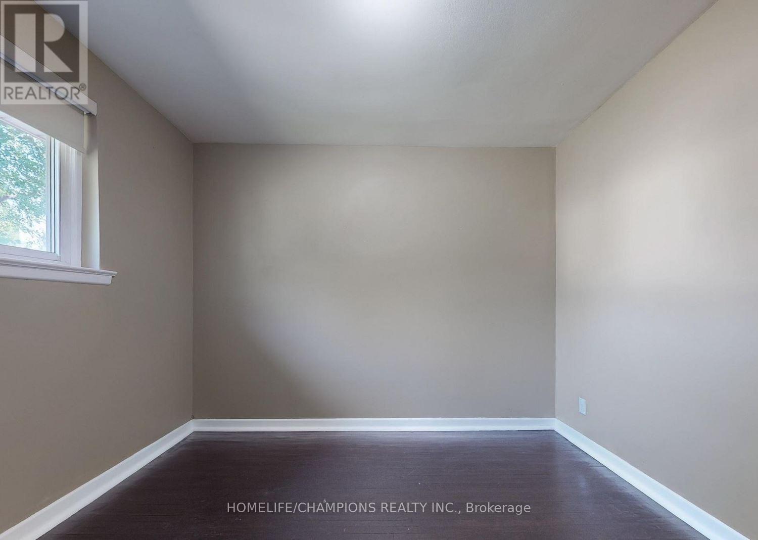 10 Cunard Street, Toronto, Ontario  M1J 2N1 - Photo 5 - E12926986