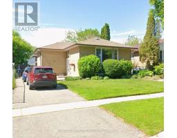 10 CUNARD STREET, Toronto, Ontario