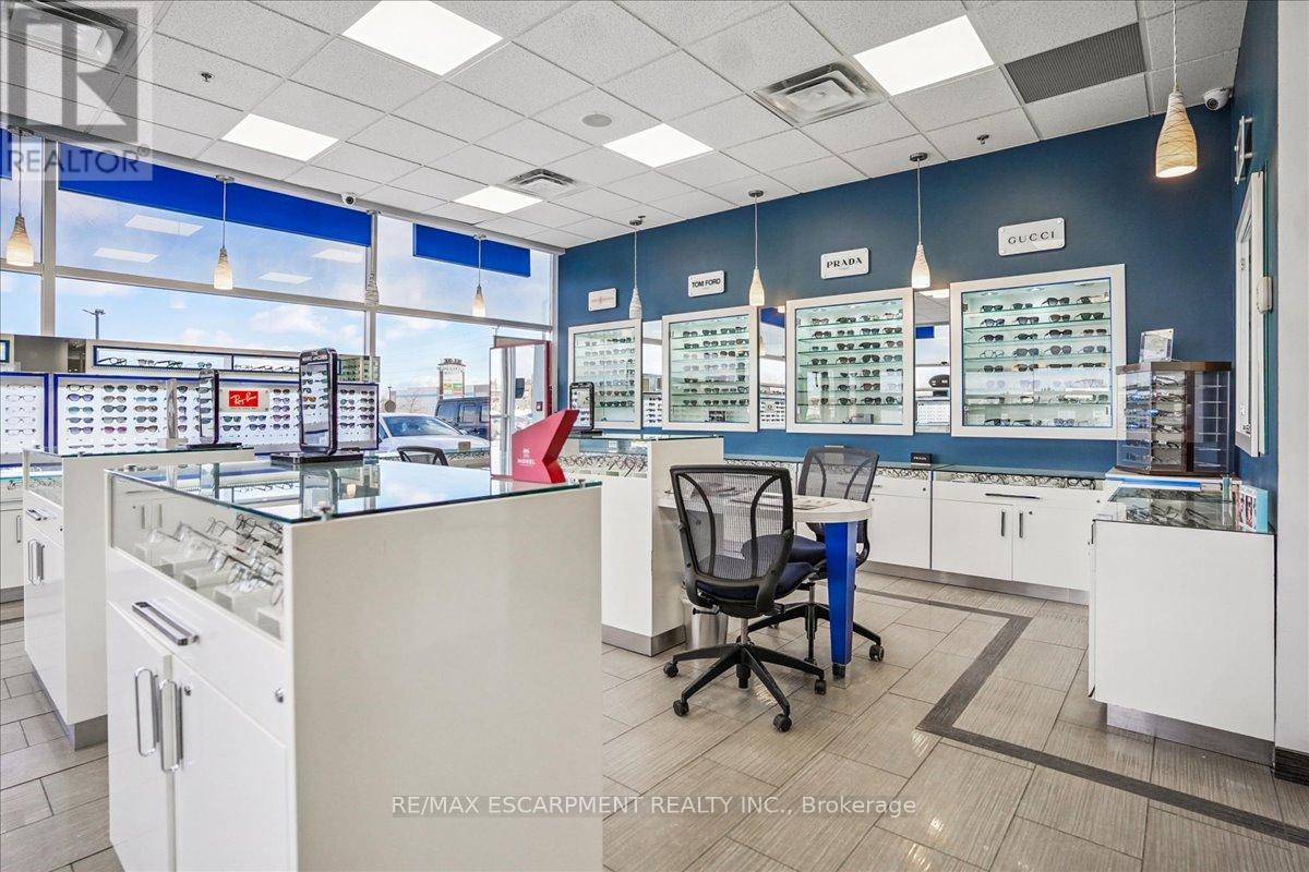 103 - 300 Rossland Road E, Ajax, Ontario  L1Z 0K4 - Photo 8 - E12651626