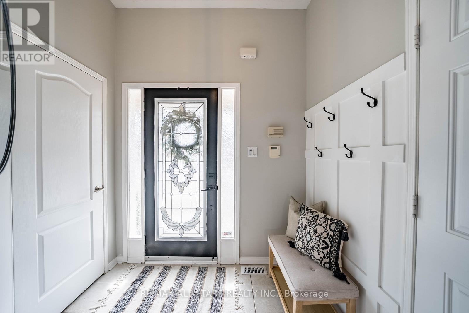 188 Reeves Way Boulevard, Whitchurch-Stouffville, Ontario  L4A 0H6 - Photo 10 - N12926966