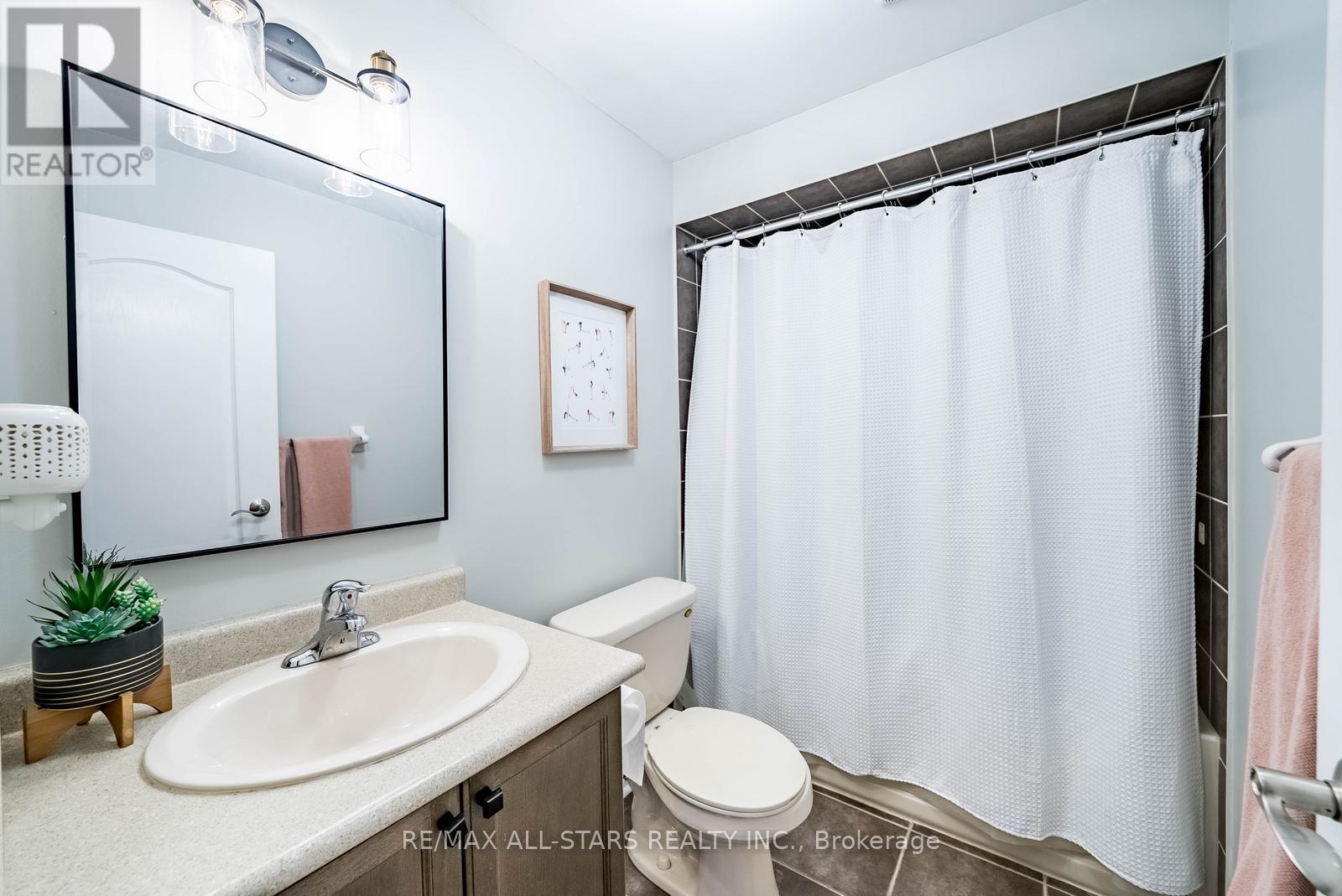 188 Reeves Way Boulevard, Whitchurch-Stouffville, Ontario  L4A 0H6 - Photo 41 - N12926966