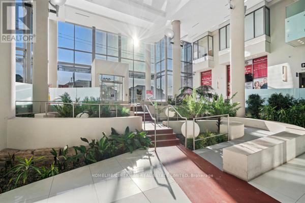 709 - 9090 Yonge Street, Richmond Hill, Ontario  L4C 0Z1 - Photo 27 - N12926980