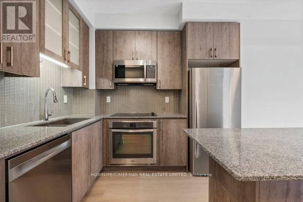 709 - 9090 Yonge Street, Richmond Hill, Ontario  L4C 0Z1 - Photo 5 - N12926980