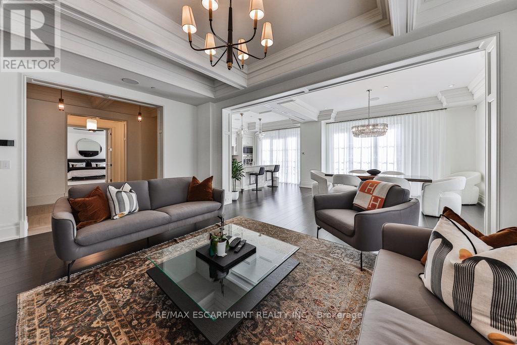 212 - 300 Randall Street, Oakville, Ontario  L6J 3G4 - Photo 35 - W12773050