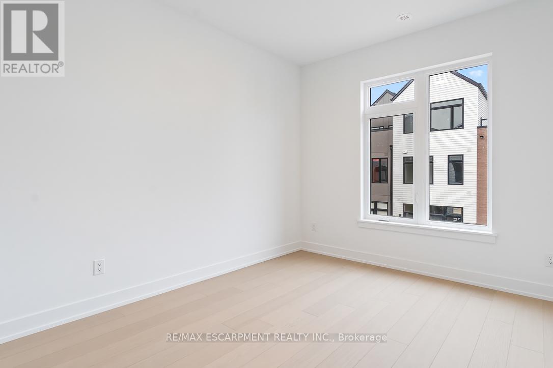 19 - 20 Lou Parsons Way, Mississauga, Ontario  L5H 0B2 - Photo 21 - W12855704