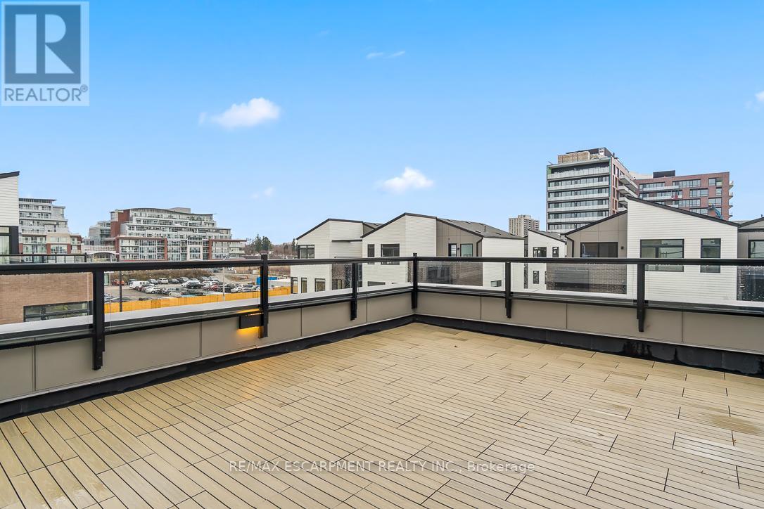 19 - 20 Lou Parsons Way, Mississauga, Ontario  L5H 0B2 - Photo 34 - W12855704