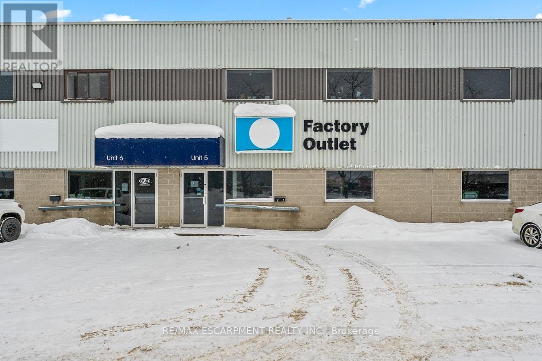 5 - 70 MONARCH ROAD, Guelph, Ontario