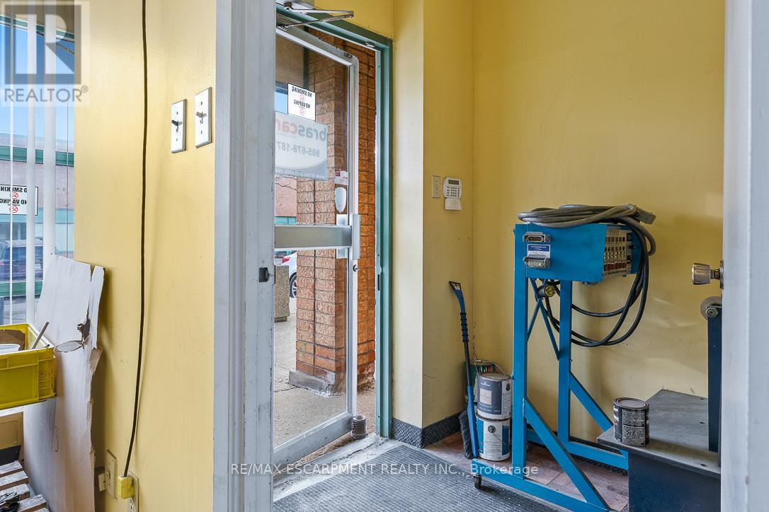 11 - 2430 Lucknow Drive, Mississauga, Ontario  L5S 1V3 - Photo 6 - W12912386