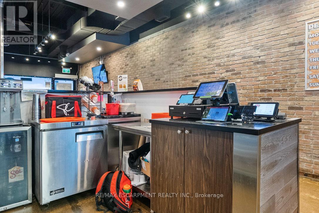 4a - 3701 Portage Road, Niagara Falls, Ontario  L2J 2K8 - Photo 8 - X12641490