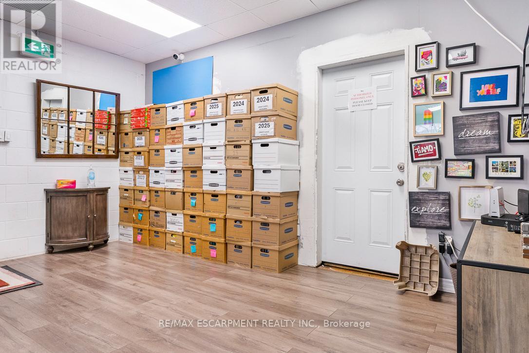 5 - 70 Monarch Road, Guelph, Ontario  N1K 1S3 - Photo 32 - X12786600