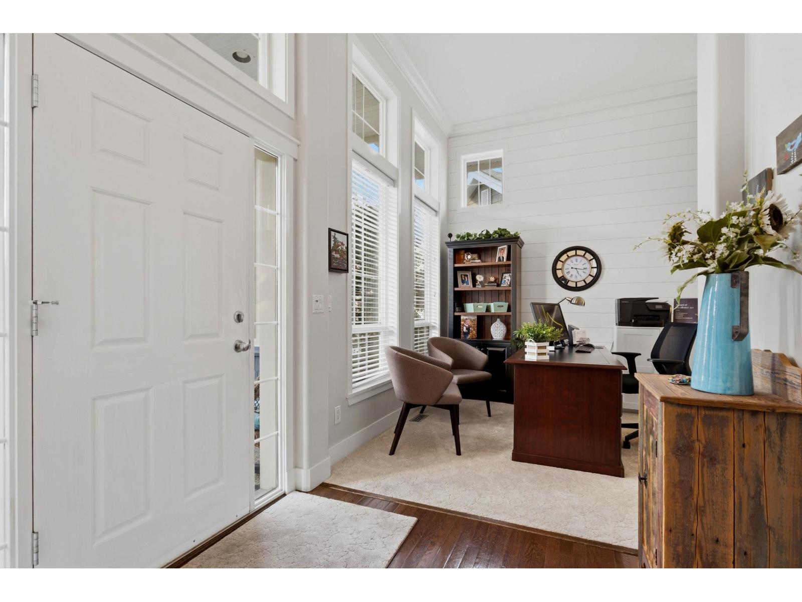 16492 60a Avenue, Surrey, British Columbia  V3S 5V4 - Photo 4 - R3103856