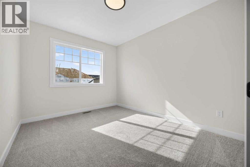 1086 Bayview Crescent Sw, Airdrie, Alberta  T4B 4G2 - Photo 36 - A2293567