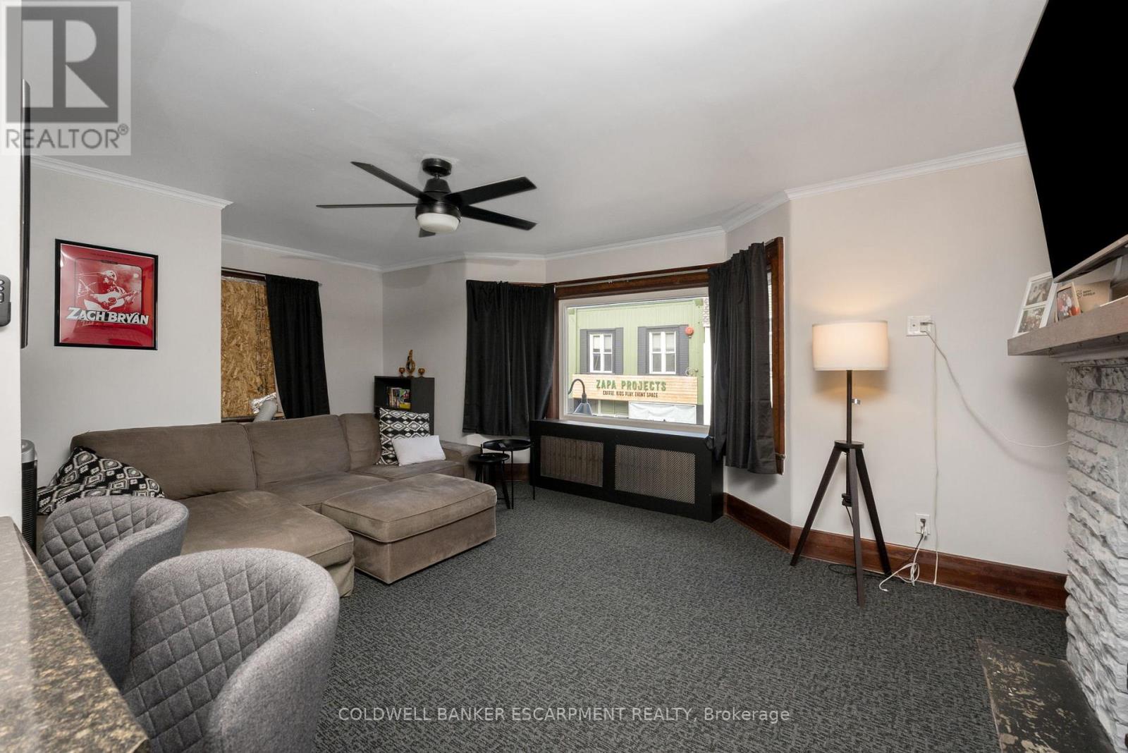 A - 20 Mill Street E, Halton Hills, Ontario L7J 1G9 - Photo 8 - W12926970