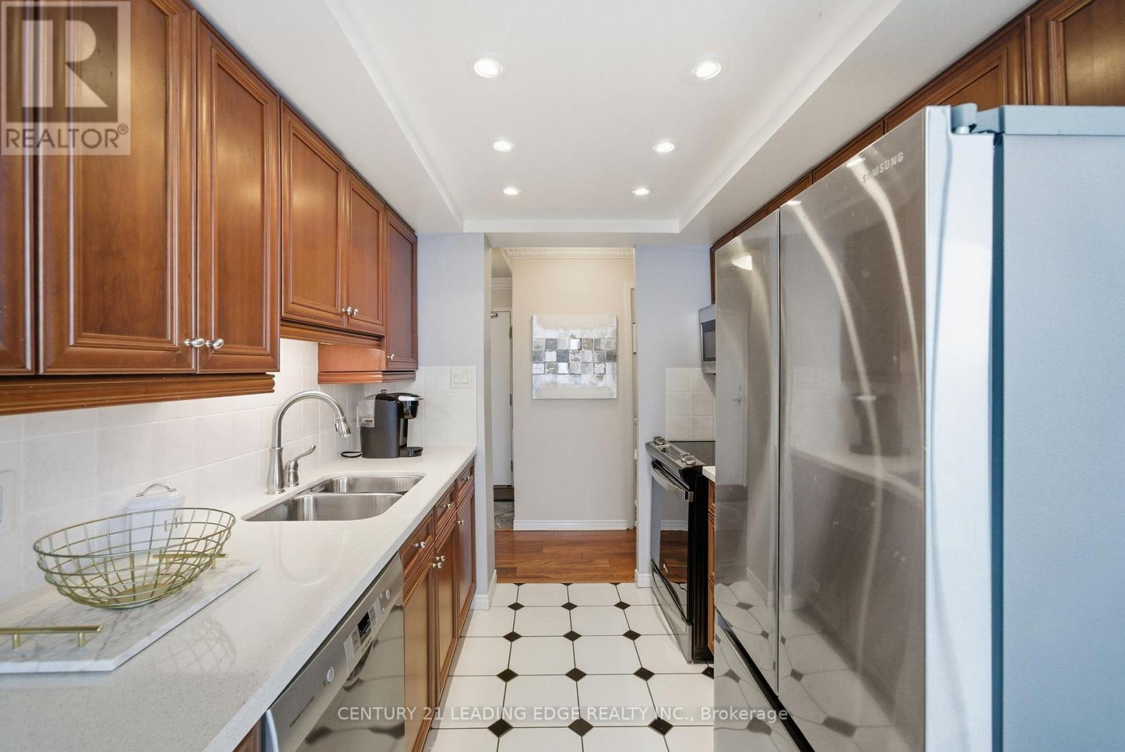 1204 - 360 Watson Street, Whitby, Ontario  L1N 9G2 - Photo 16 - E12925532