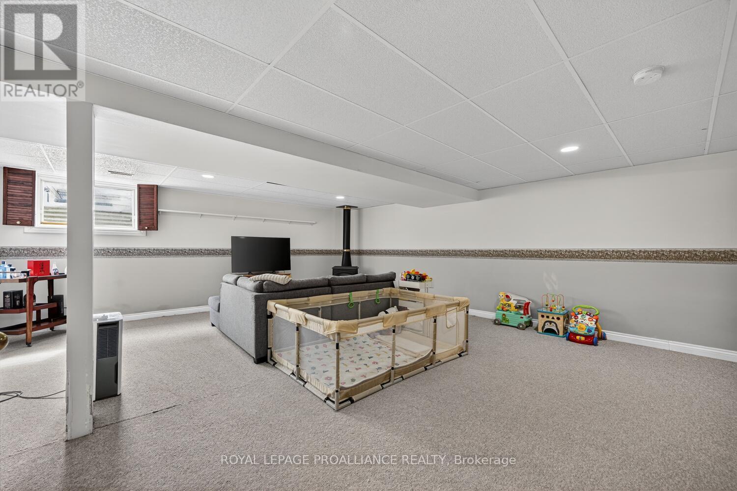 1002 Montrose Street, Brockville, Ontario  K6V 7E9 - Photo 23 - X12927002