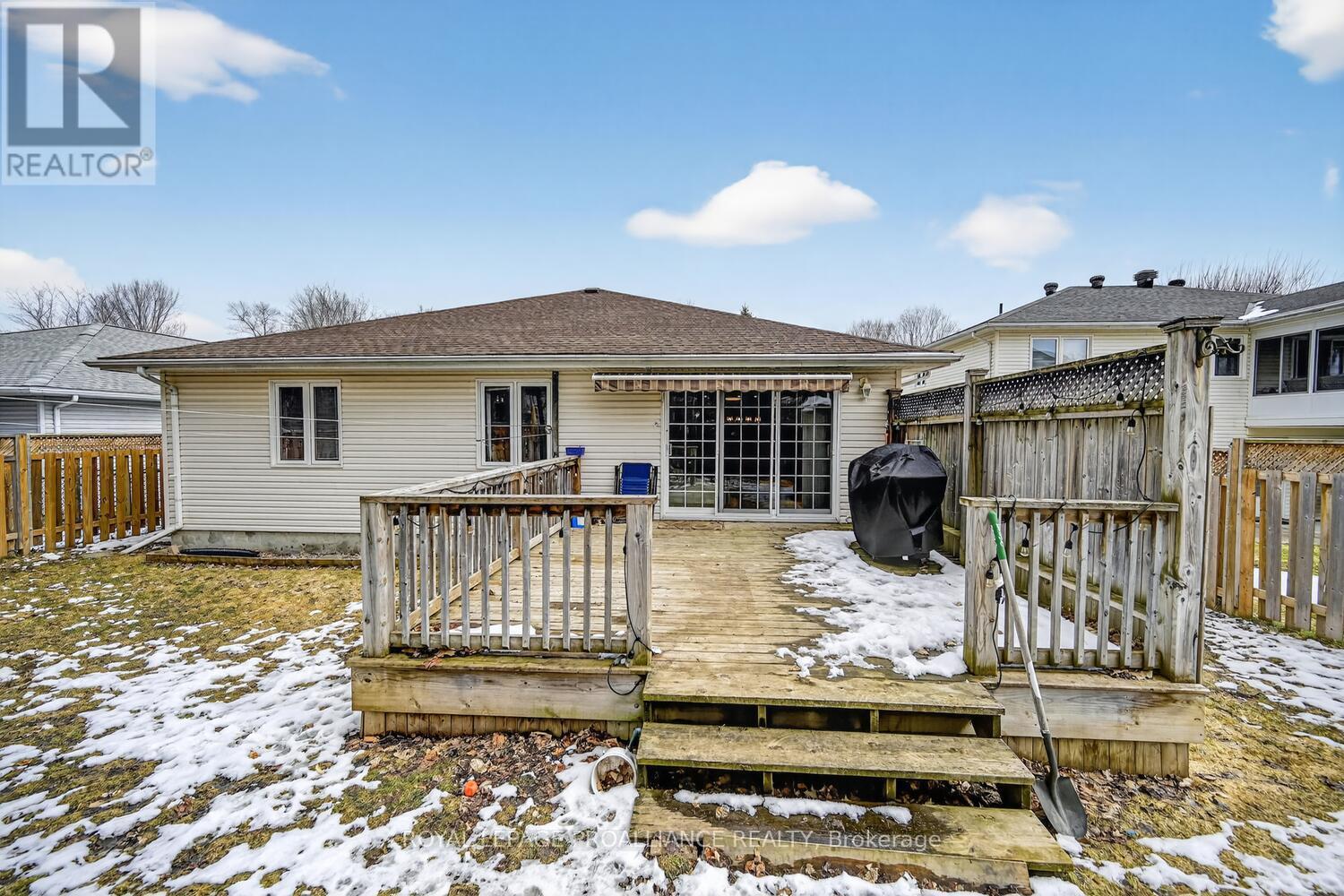 1002 Montrose Street, Brockville, Ontario  K6V 7E9 - Photo 29 - X12927002