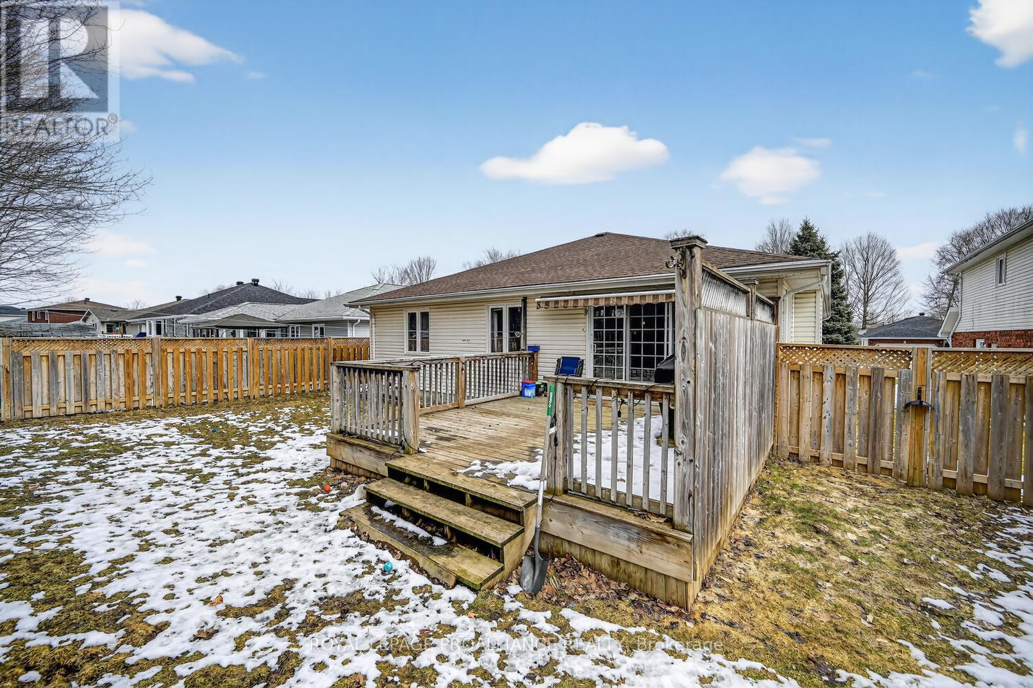 1002 Montrose Street, Brockville, Ontario  K6V 7E9 - Photo 30 - X12927002