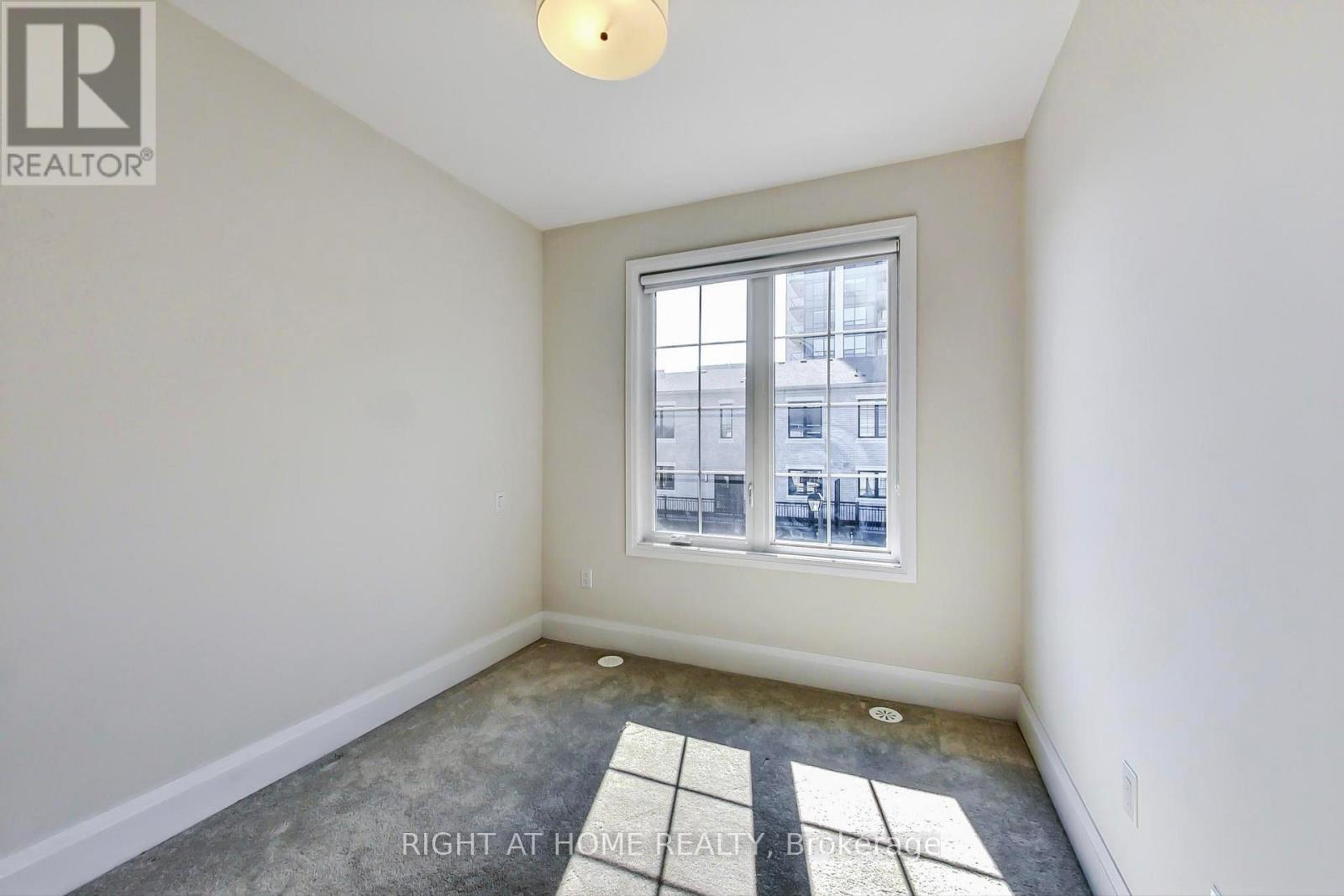 Th7 - 390 Highway 7 E, Richmond Hill, Ontario  L4B 0G5 - Photo 25 - N12762044