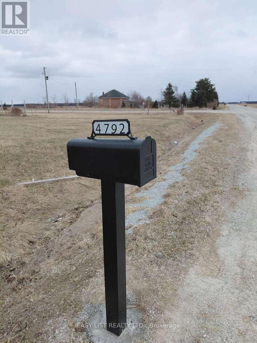 4792 Langbank Line, Dawn-Euphemia, Ontario  N0P 1K0 - Photo 33 - X12200592