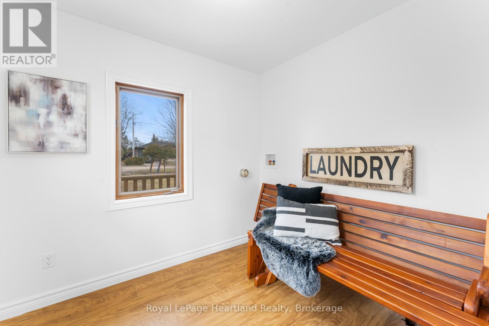 75587 Elliot Street N, Bluewater (Bayfield), Ontario  N0M 1G0 - Photo 21 - X12927022