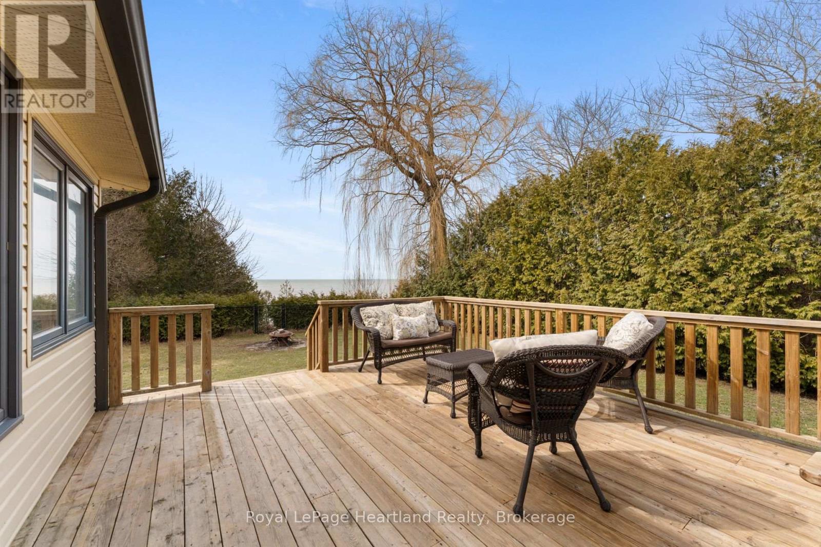 75587 Elliot Street N, Bluewater (Bayfield), Ontario  N0M 1G0 - Photo 29 - X12927022