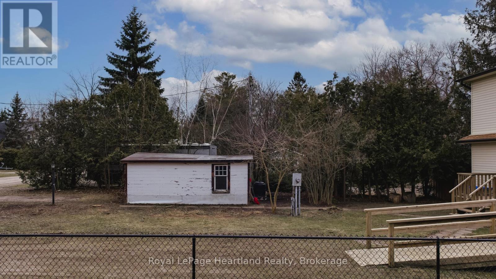 75587 Elliot Street N, Bluewater (Bayfield), Ontario  N0M 1G0 - Photo 40 - X12927022