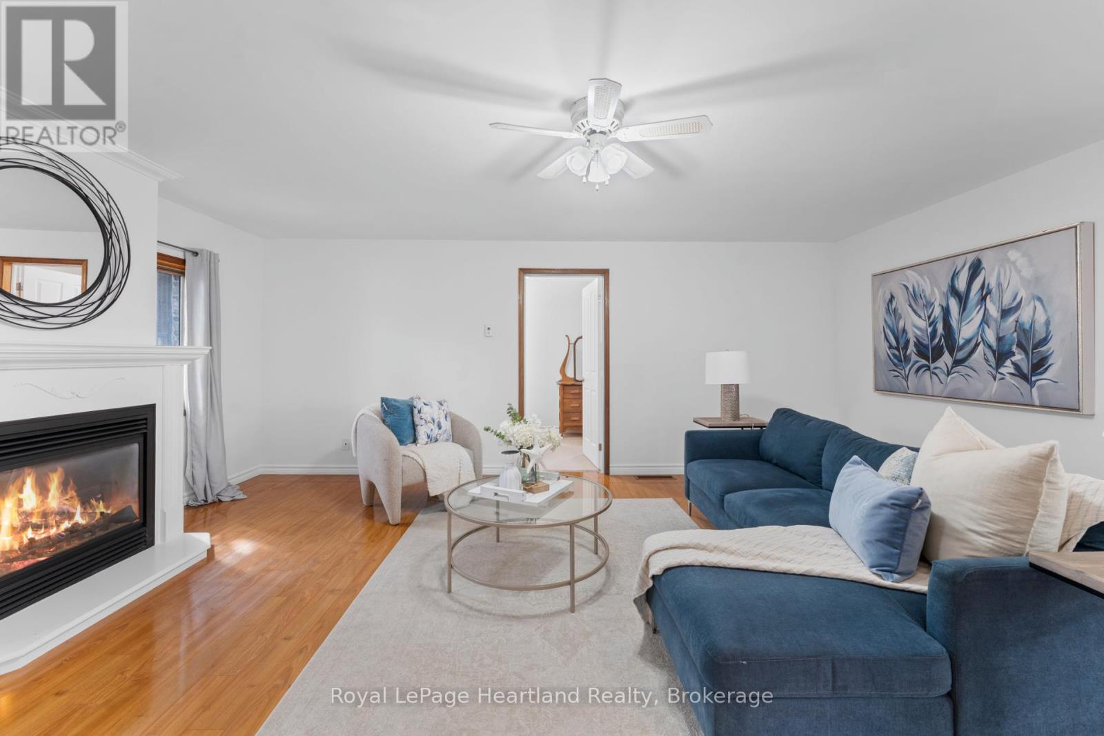 75587 Elliot Street N, Bluewater (Bayfield), Ontario  N0M 1G0 - Photo 6 - X12927022