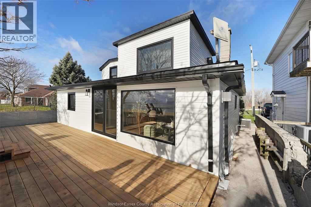 1349 Heritage Road, Kingsville, Ontario  N9Y 2E6 - Photo 4 - 26003010