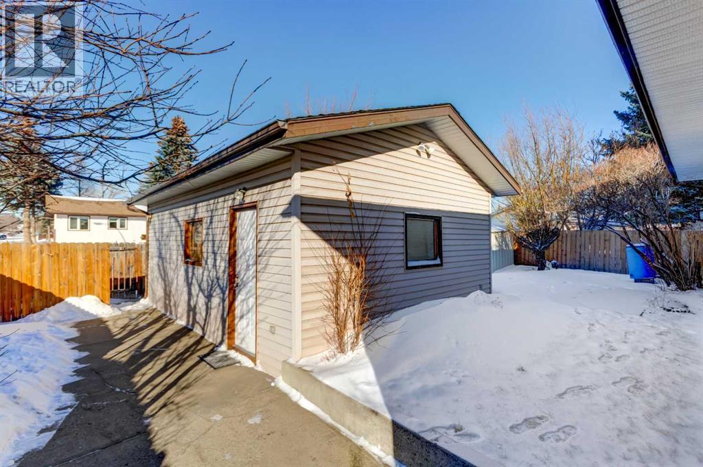 4620 31 Avenue Ne, Calgary, Alberta  T1Y 1G9 - Photo 30 - A2288481