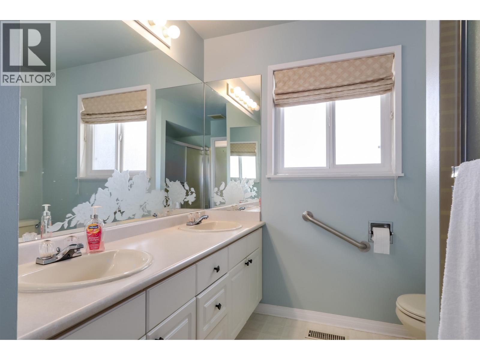 1011 Palmdale Street, Coquitlam, British Columbia  V3C 3R3 - Photo 18 - R3098531