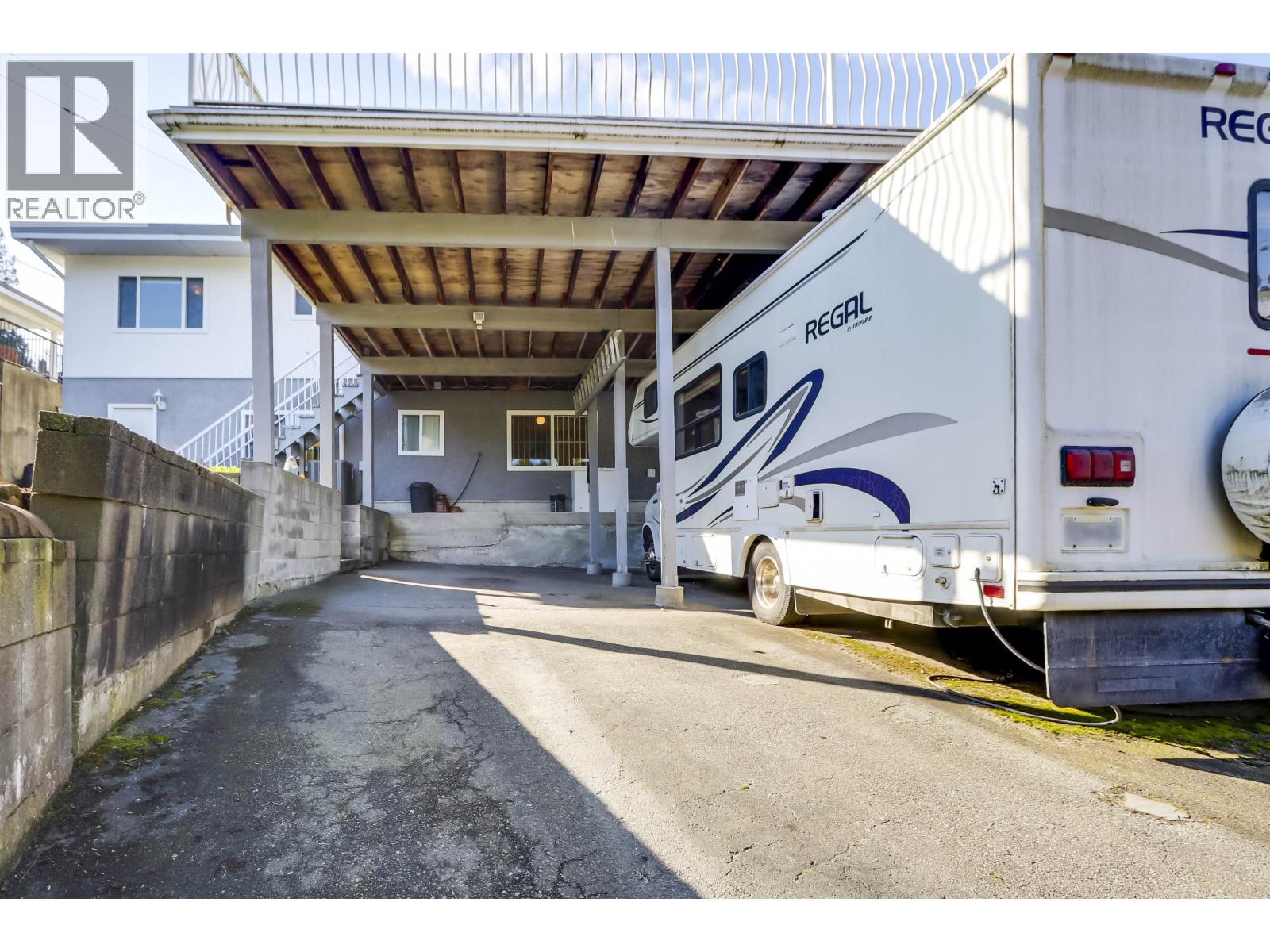 1011 Palmdale Street, Coquitlam, British Columbia  V3C 3R3 - Photo 31 - R3098531