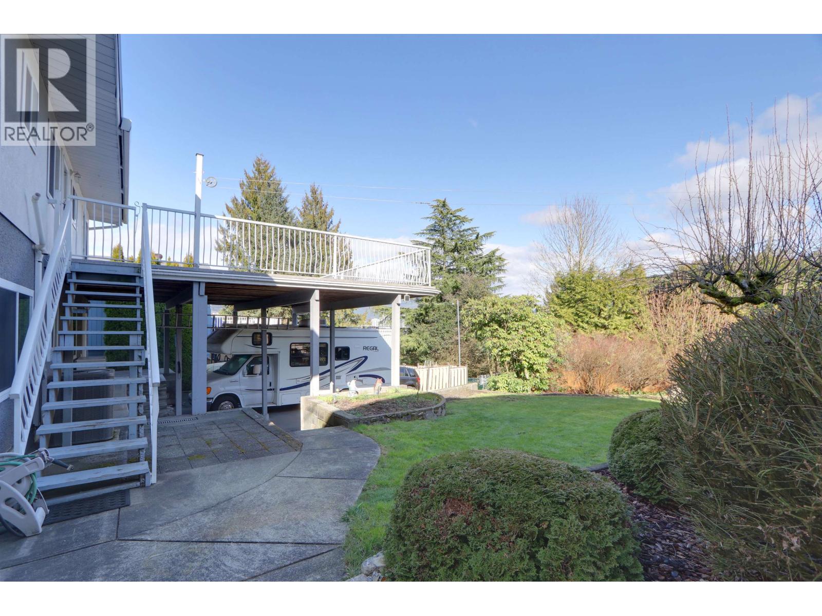 1011 Palmdale Street, Coquitlam, British Columbia  V3C 3R3 - Photo 30 - R3098531