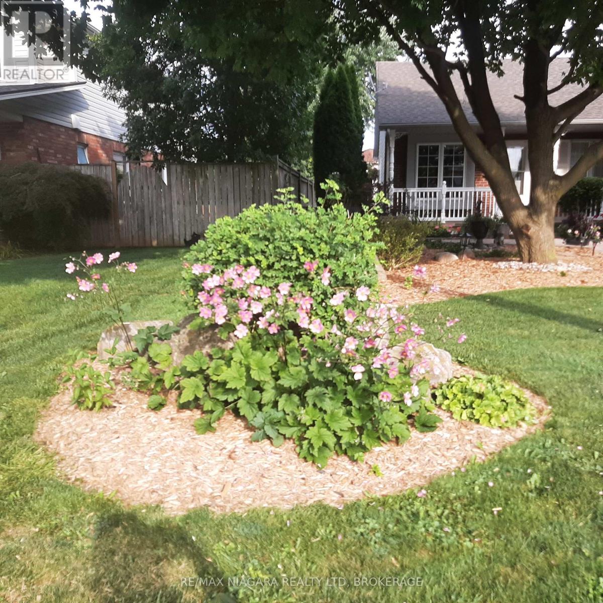 4445 Lincoln Avenue, Lincoln, Ontario  L0R 1B3 - Photo 39 - X12763948