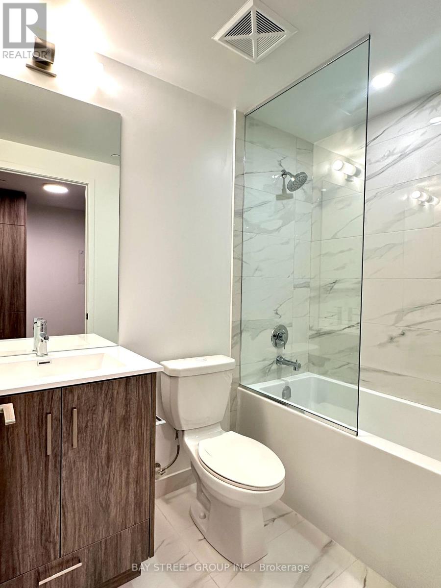 4211 - 180 Front Street E, Toronto, Ontario  M5A 0A9 - Photo 10 - C12927008