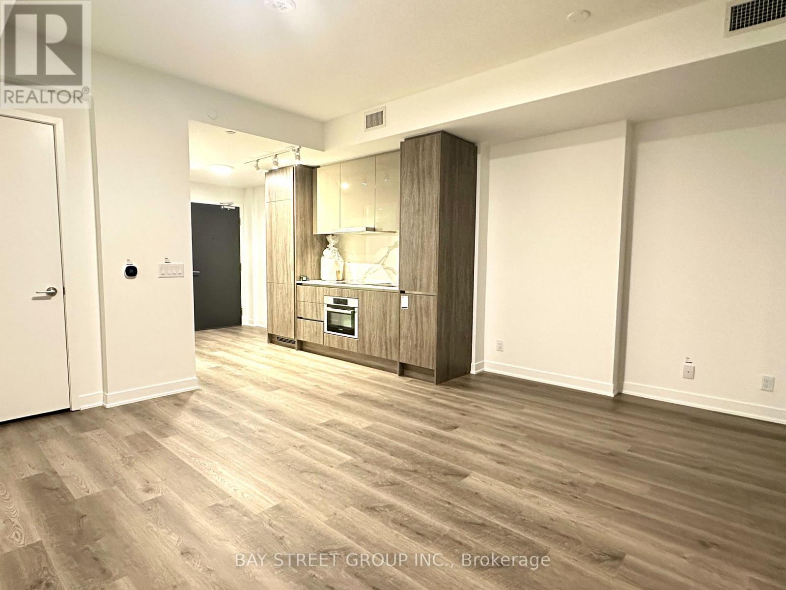 4211 - 180 Front Street E, Toronto, Ontario  M5A 0A9 - Photo 4 - C12927008